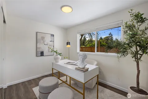 $695,000 | 2147 Northeast 12th Street, Renton, WA 98056