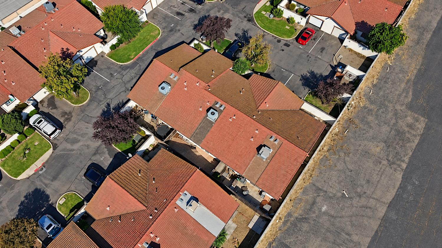 184 East Grant Line Road, Unit 184 Tracy, CA 95376 - Photo 40 of 49 Gallery Image 40