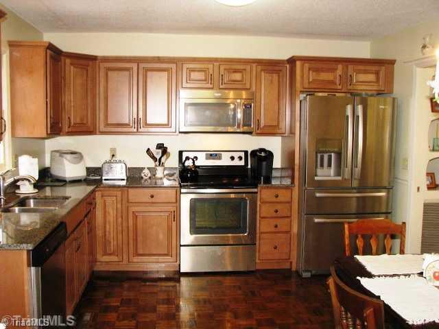 Kitchen. 