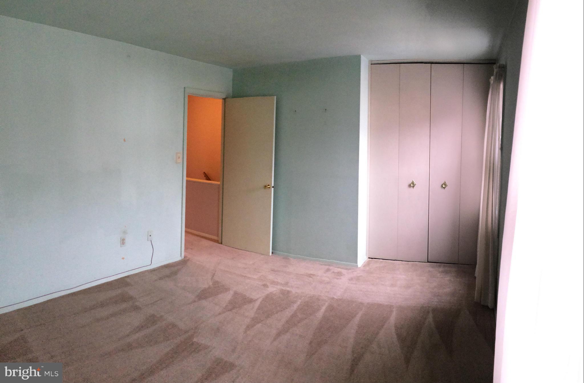 Bedroom (Master)