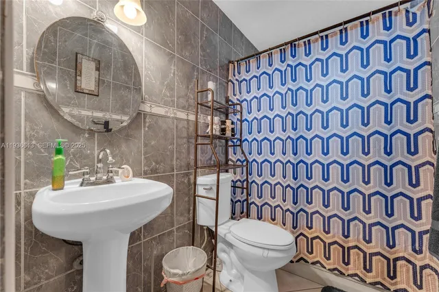 $538,000 | 3738 Northwest 207th Drive, Miami Gardens, FL 33055