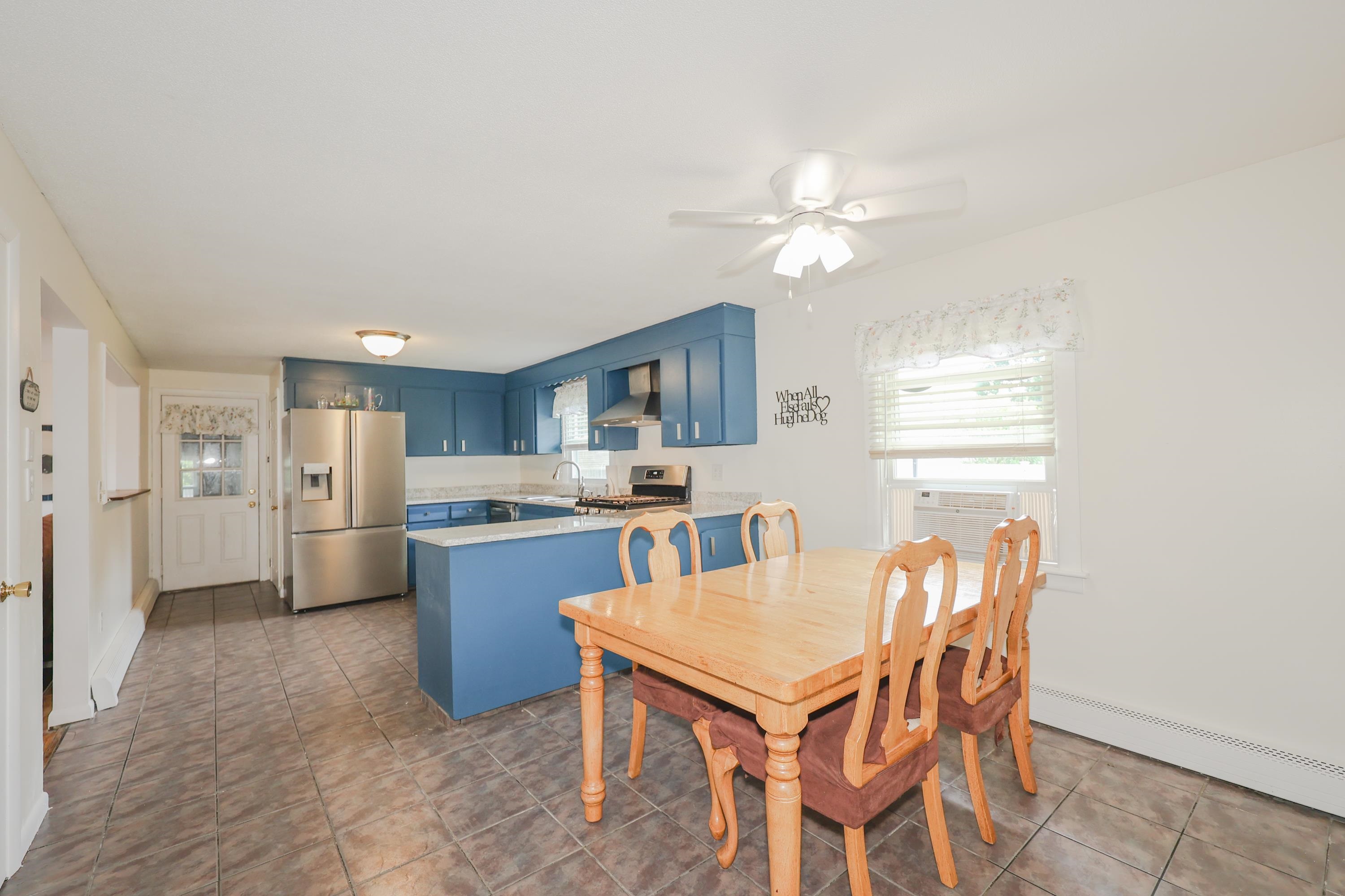 9 Galway Road Nashua, NH 03062 - Photo 6 of 22