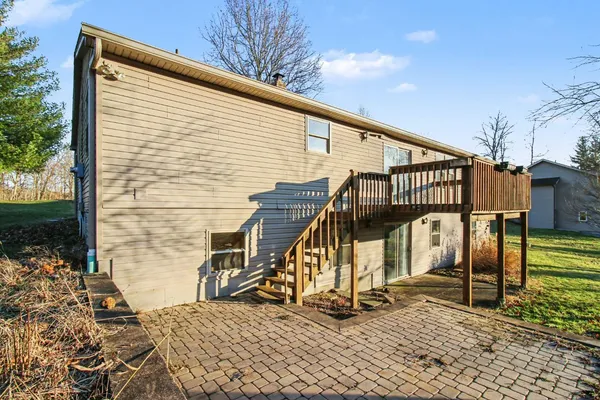 $350,000 | 21121 Alpine Drive, Lawrenceburg, IN 47025