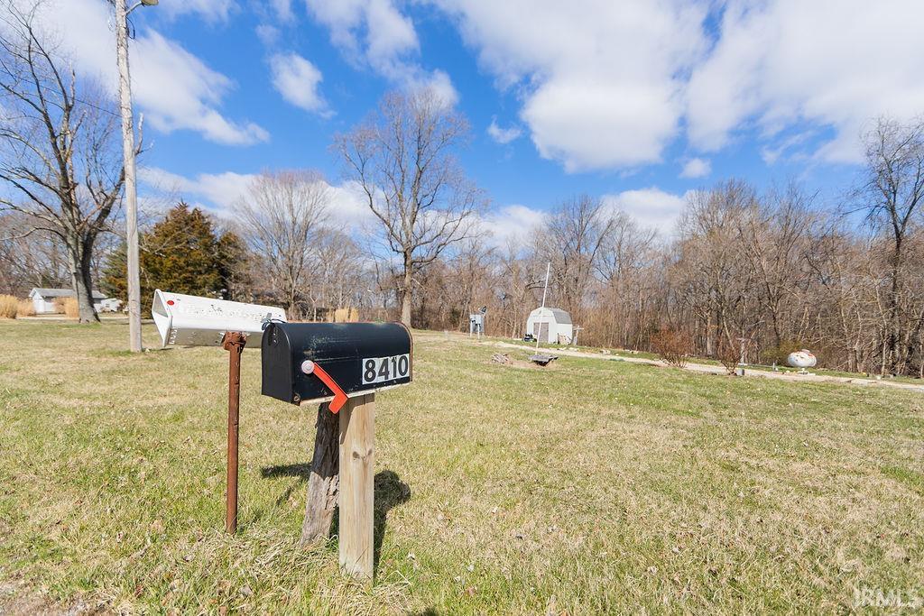 8410 West Gardner Road Bloomington, IN 47403 - Photo 8 of 13 Gallery Image 8