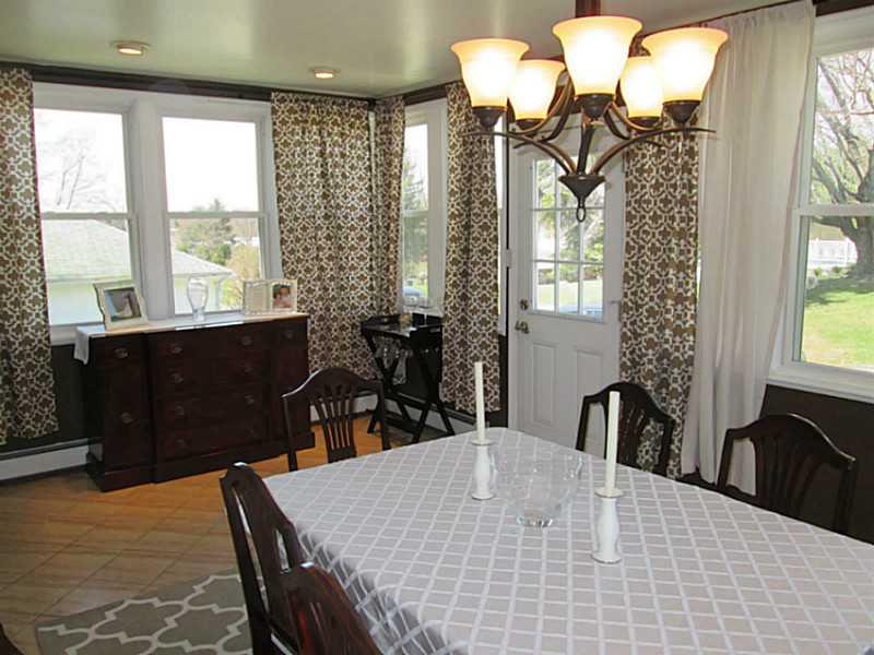 125 West Sunbury Road Butler, PA 16001 - Photo 8 of 24 Dining Room.