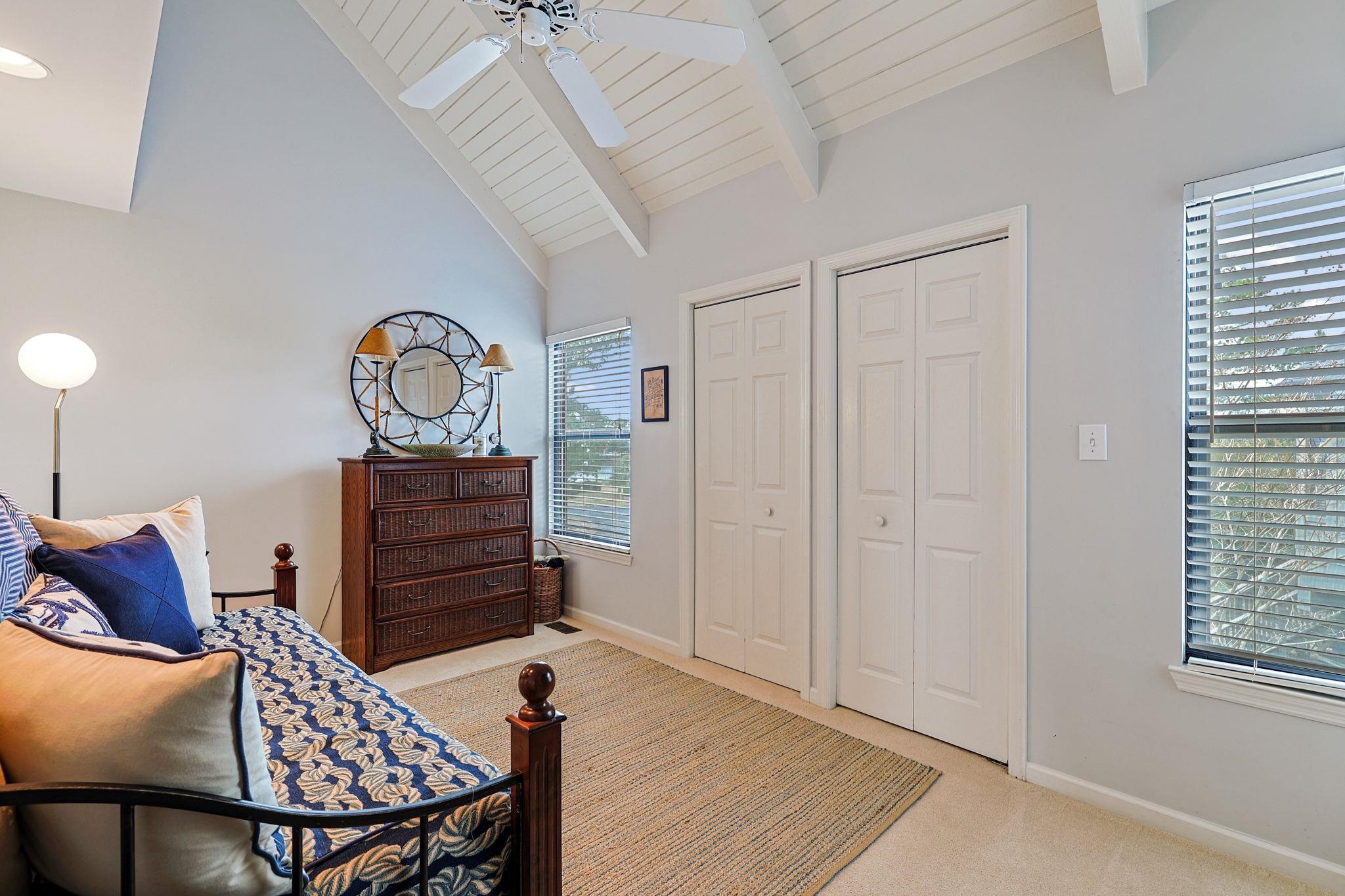 24 Frigate Court Pawleys Island, SC 29585 - Photo 16 of 39