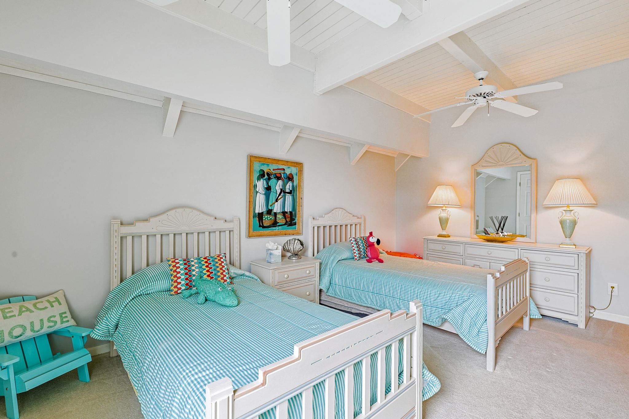 24 Frigate Court Pawleys Island, SC 29585 - Photo 19 of 39