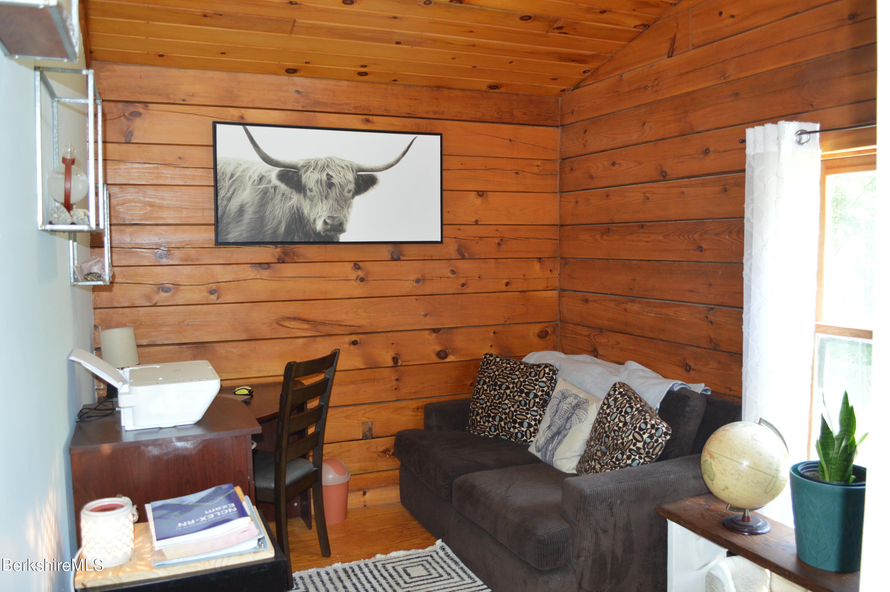 684 Leonhardt Road Becket, MA 01223 - Photo 29 of 56 3 rd Bedroom