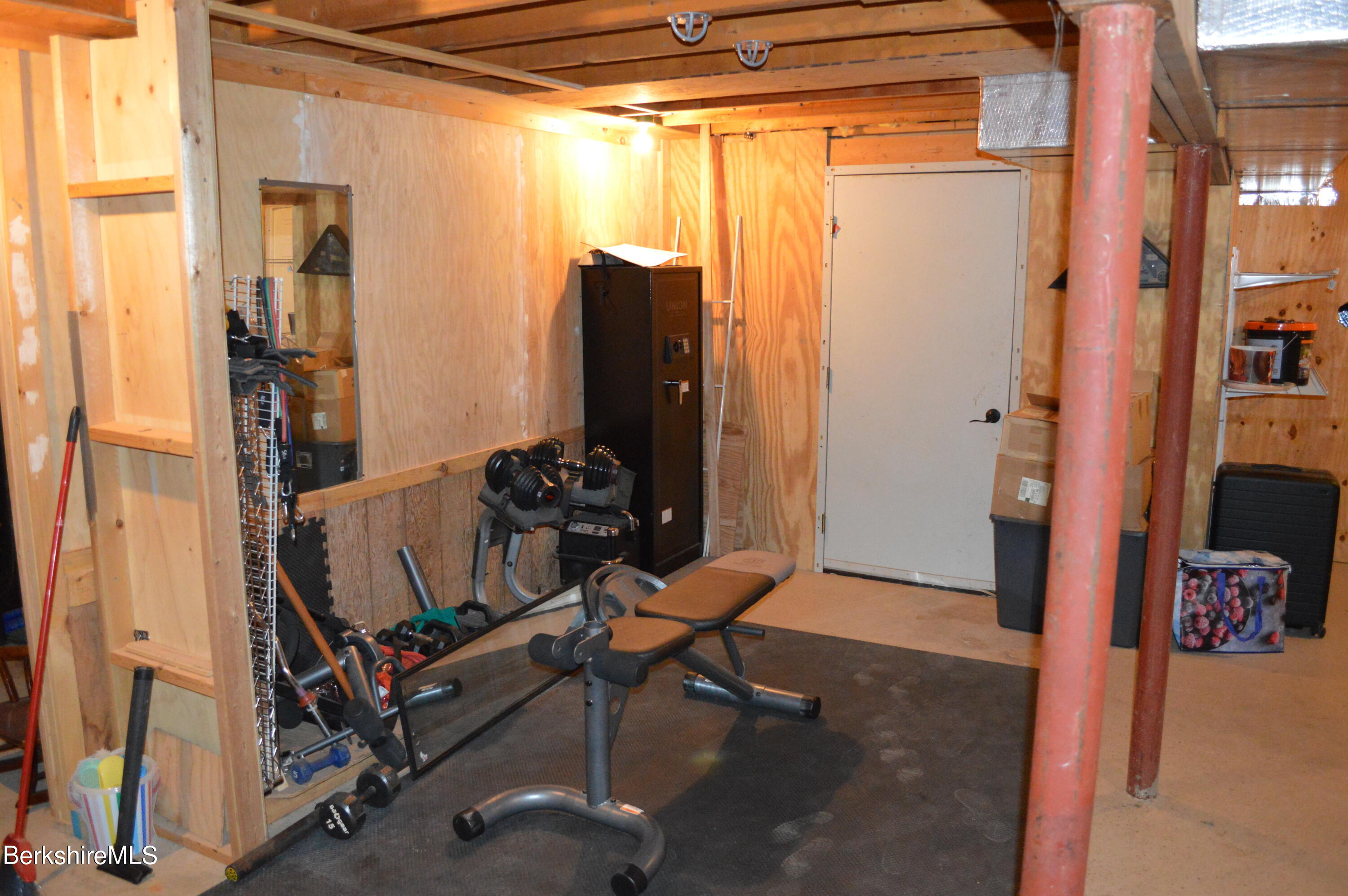 684 Leonhardt Road Becket, MA 01223 - Photo 34 of 56 Door to garage