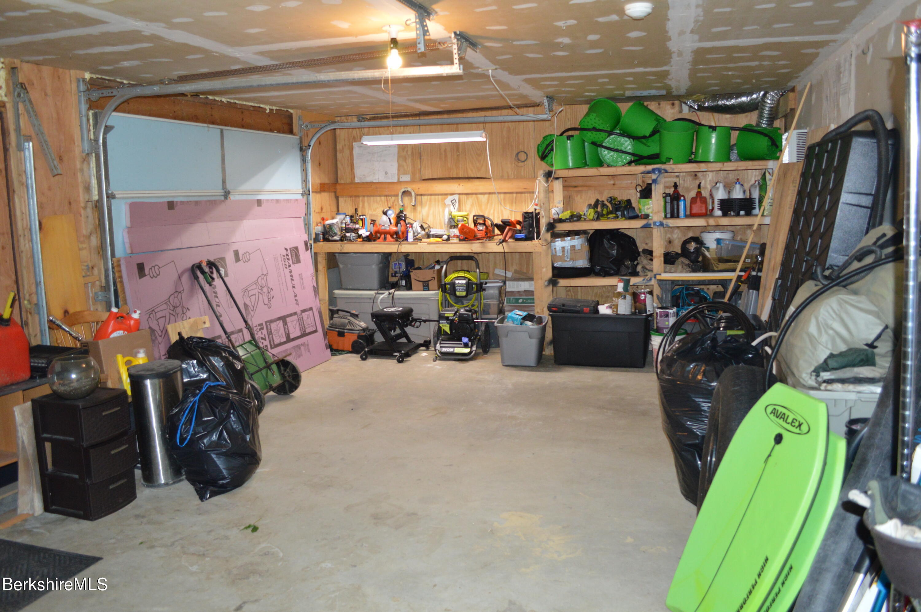 684 Leonhardt Road Becket, MA 01223 - Photo 39 of 56 Garage