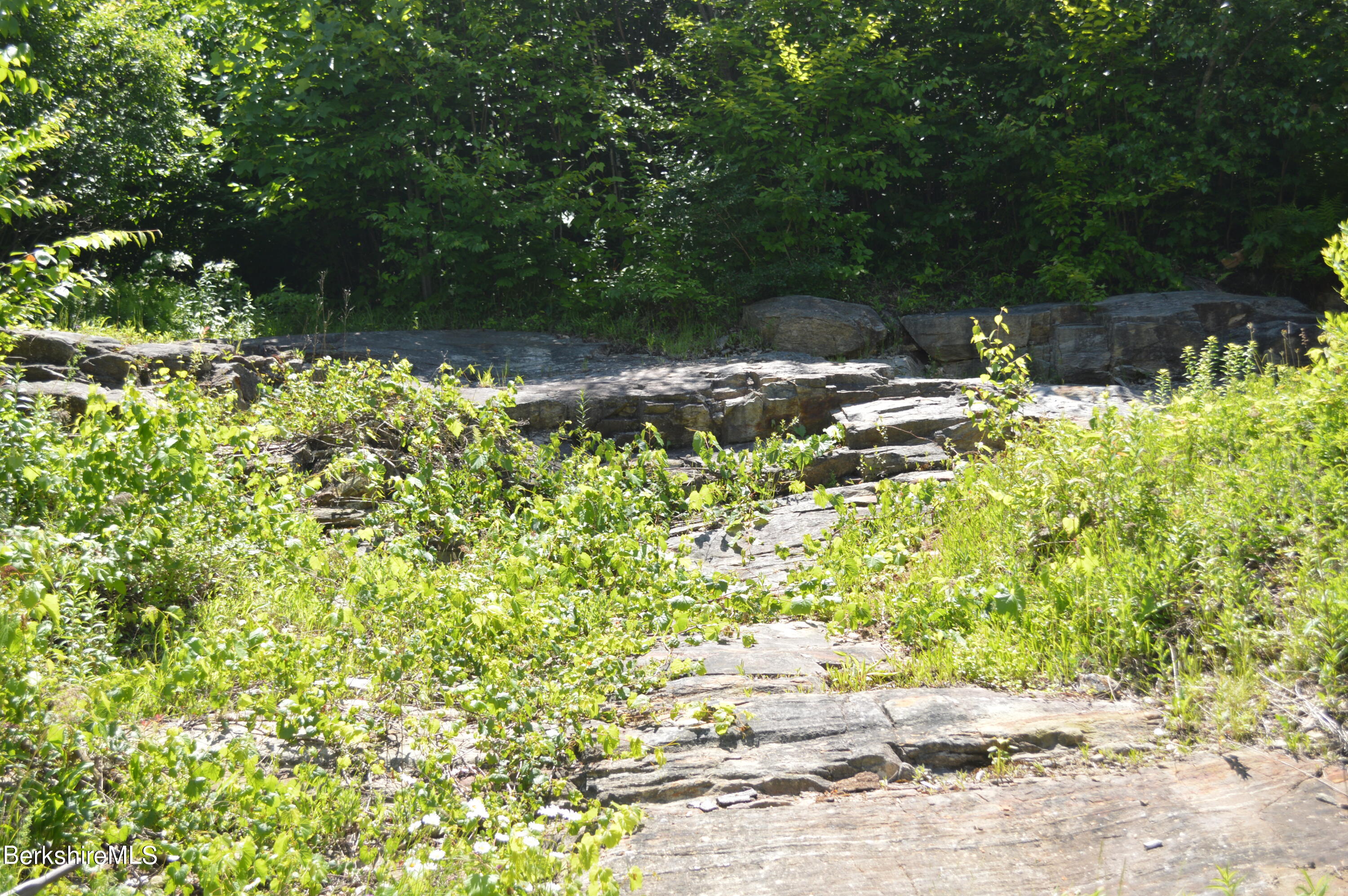 684 Leonhardt Road Becket, MA 01223 - Photo 45 of 56 Ledge