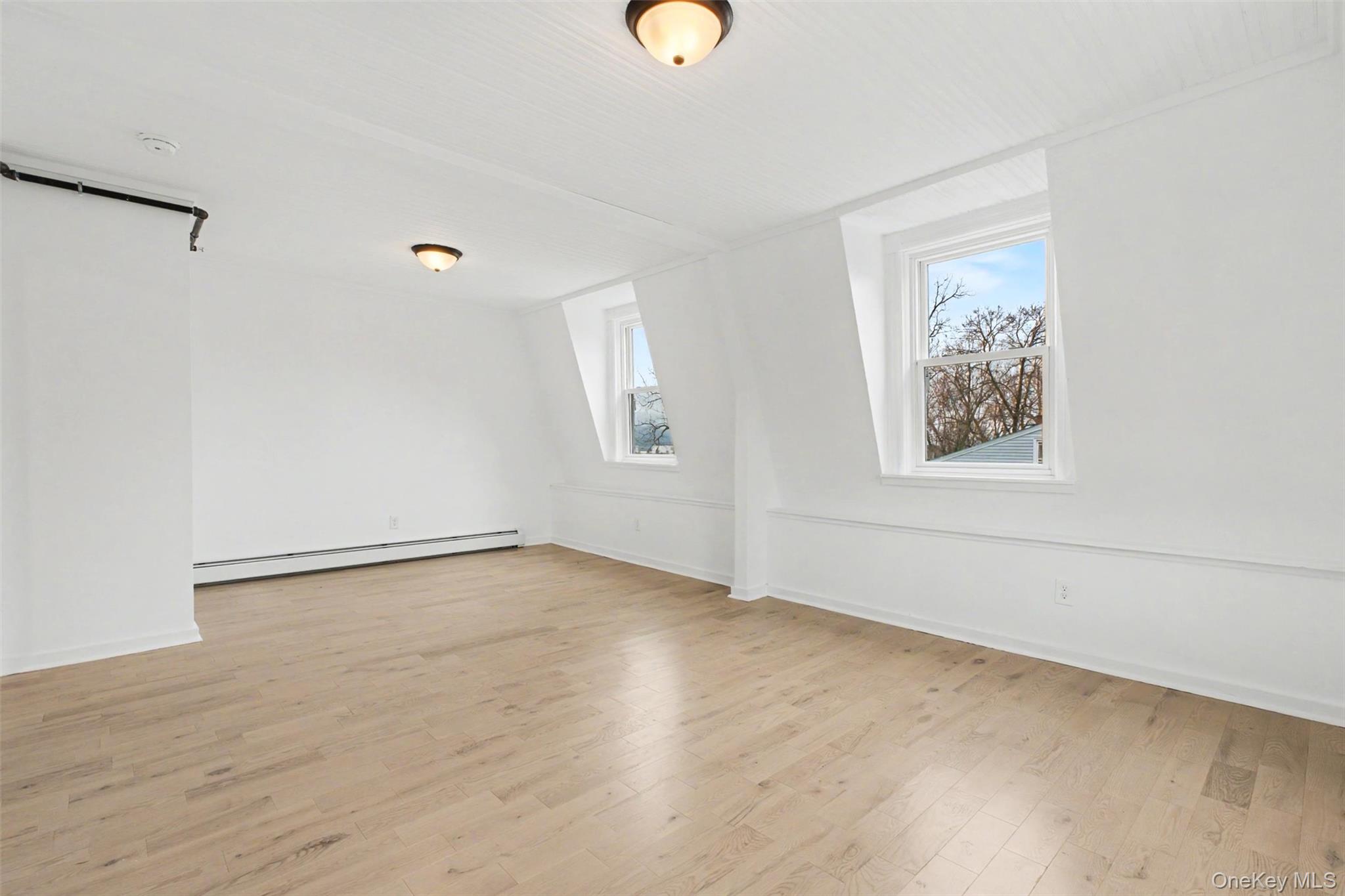 154 3rd Street Newburgh, NY 12550 - Photo 34 of 45 3rd floor bedroom for apt 2