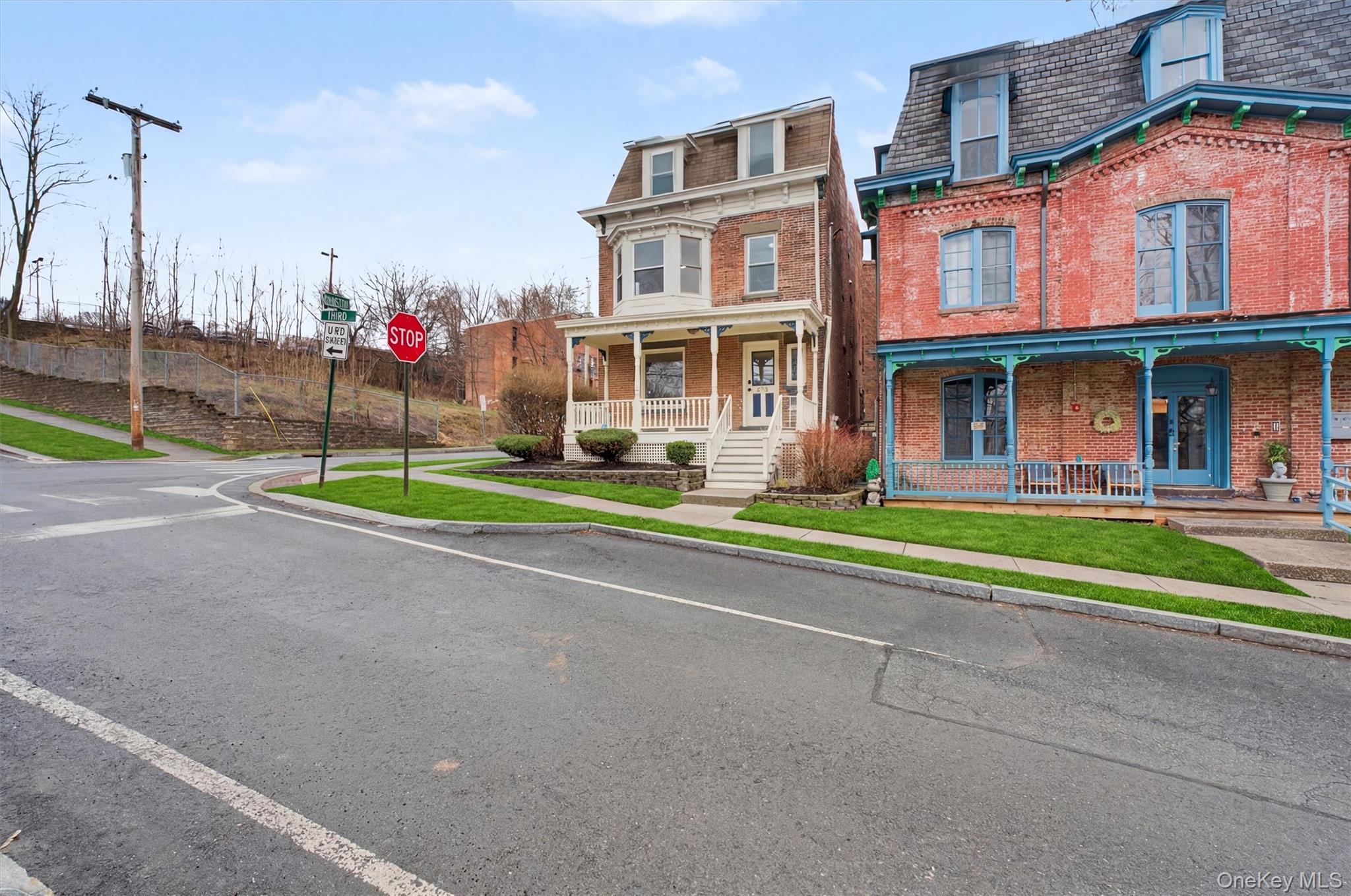 154 3rd Street Newburgh, NY 12550 - Photo 8 of 45