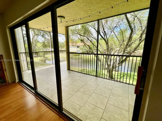 $270,000 | Bonaventure, Weston, FL 33326