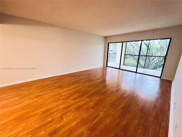 $270,000 | Bonaventure, Weston, FL 33326