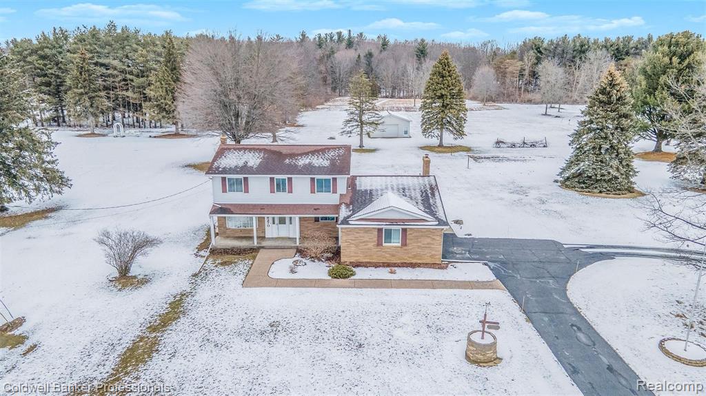 8270 West Stanley Road Flushing, MI 48433 - Photo 2 of 36