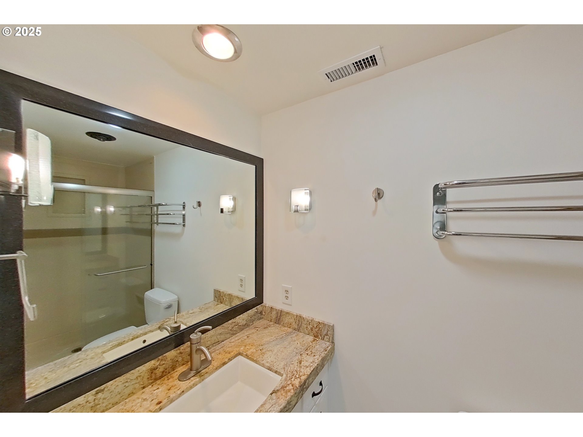 2140 Tabor Street Eugene, OR 97401 - Photo 17 of 26 a bathroom with a shower