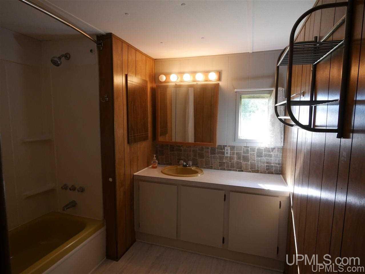 51829 Bootjack Road Lake Linden, MI 49945 - Photo 21 of 47 Gallery Image 21