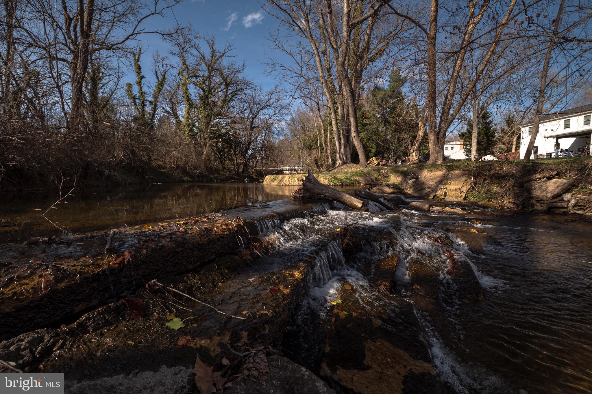 30 Timberline Drive Newark, DE 19711 - Photo 32 of 39 a view of outdoor space and a yard