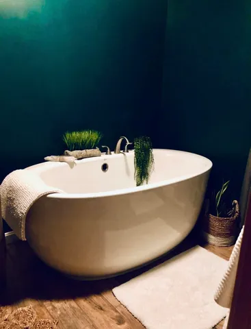 $650,000 | 2170 Wildlife Road, Hartford, VT 05001