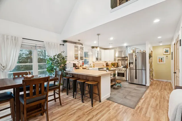 $650,000 | 2170 Wildlife Road, Hartford, VT 05001