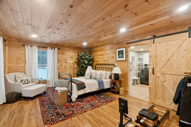 $650,000 | 2170 Wildlife Road, Hartford, VT 05001