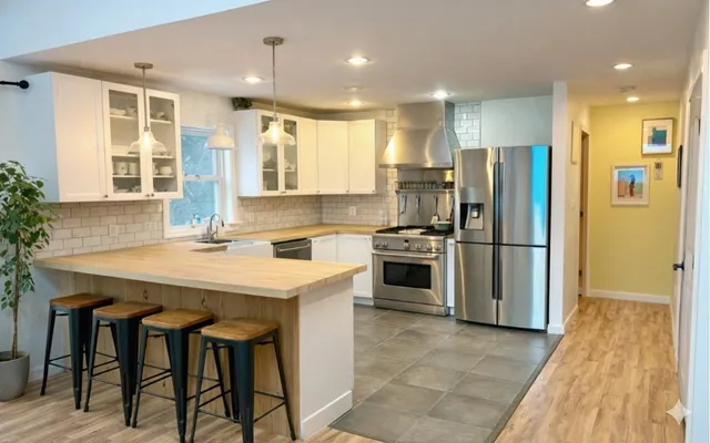 $650,000 | 2170 Wildlife Road, Hartford, VT 05001