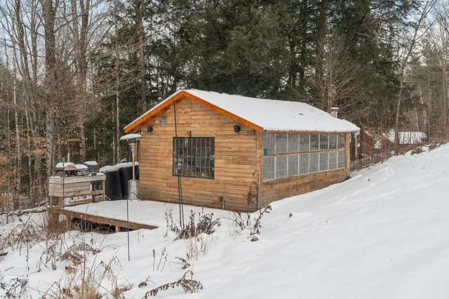 $650,000 | 2170 Wildlife Road, Hartford, VT 05001