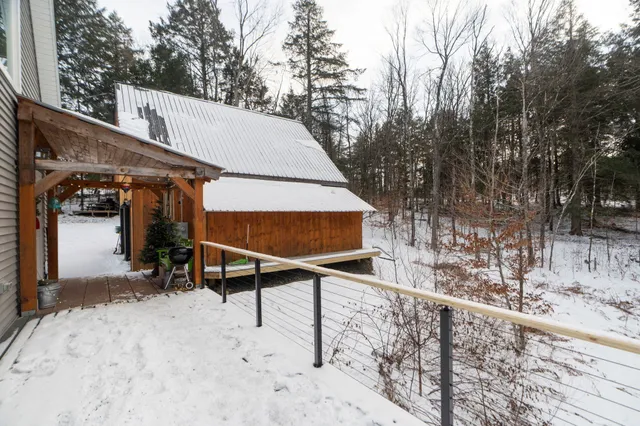 $650,000 | 2170 Wildlife Road, Hartford, VT 05001