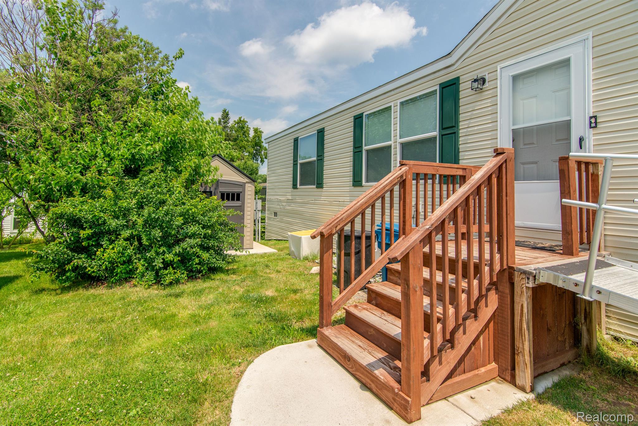 200 Flicker Street Rochester, MI 48309 - Photo 3 of 20 Gallery Image 3