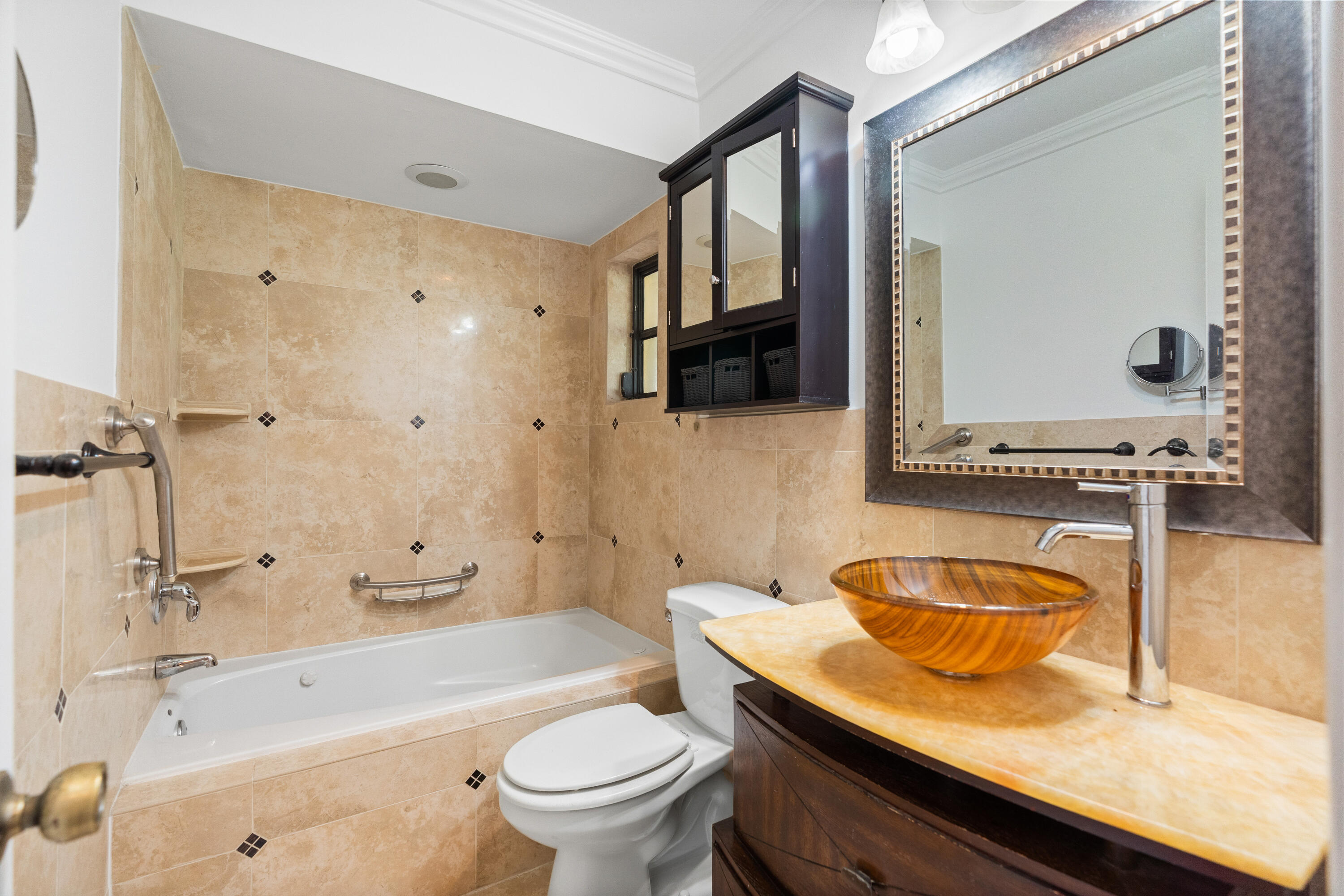18051 104th Terrace South Boca Raton, FL 33498 - Photo 18 of 36 Primary Bath