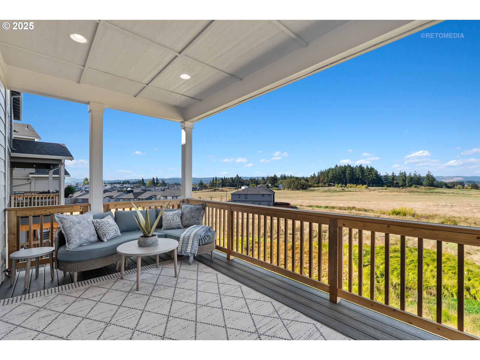 12305 Southwest Silvertip Street Beaverton, OR 97007 - Photo 18 of 43 a view of a terrace with furniture