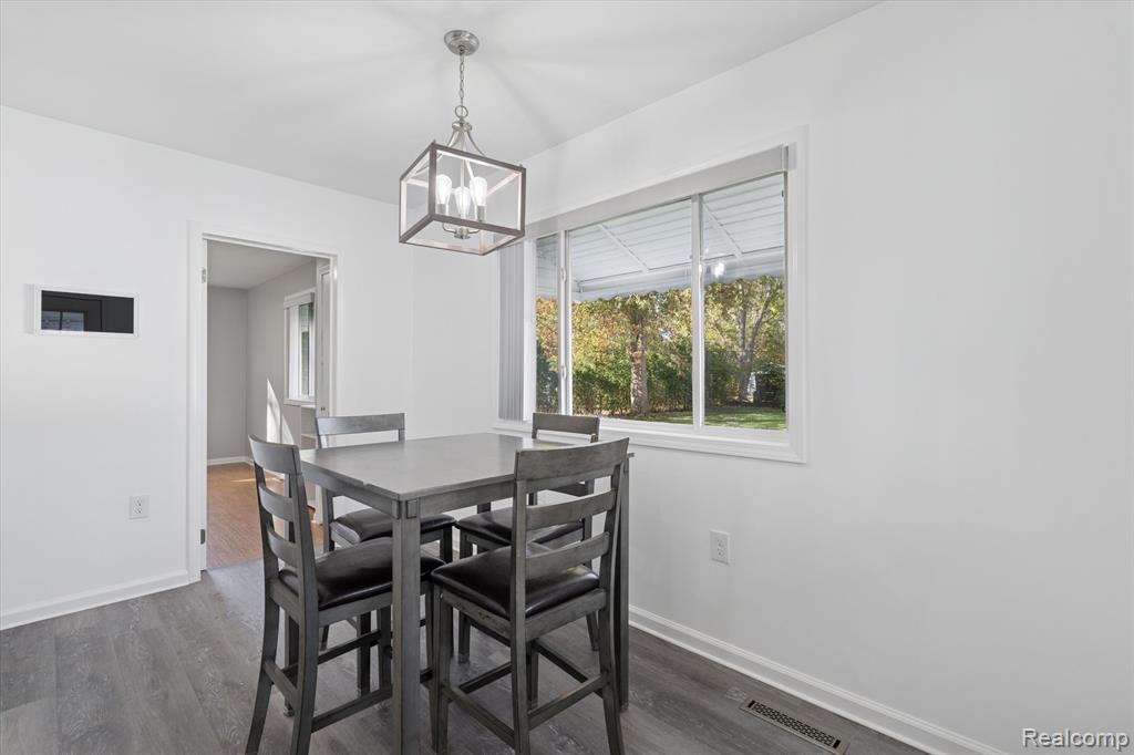 5159 Sashabaw Road Clarkston, MI 48346 - Photo 14 of 37