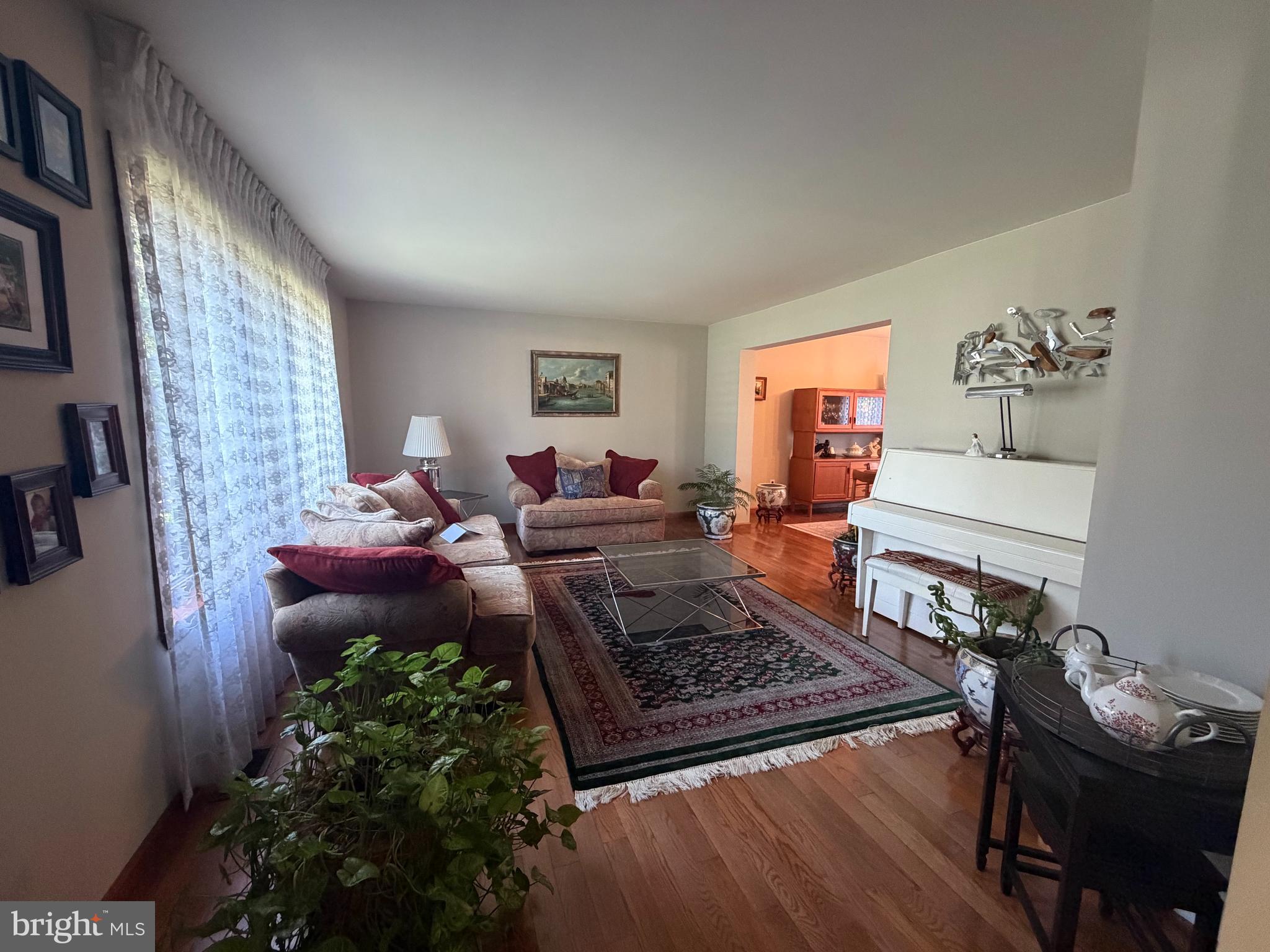 1471 Cortez Road Blue Bell, PA 19422 - Photo 3 of 16 Living Room - near entrance to home