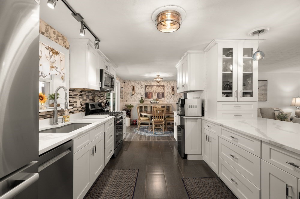 4 Andover Road Beverly, MA 01915 - Photo 13 of 35 Gallery Image 13