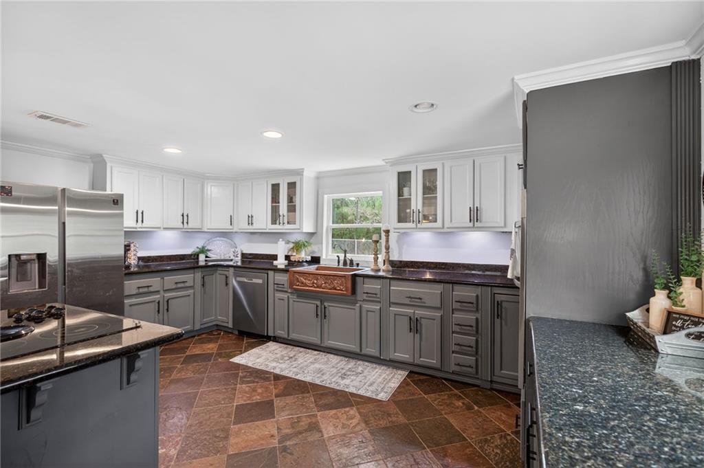 198 Timms Loop Southeast Calhoun, GA 30701 - Photo 15 of 51