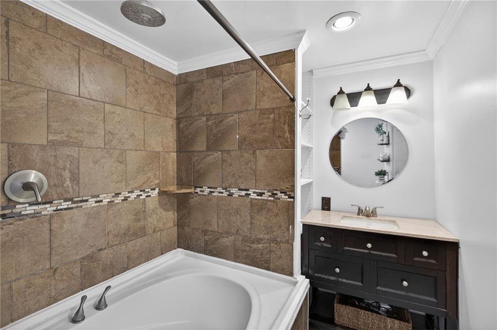 198 Timms Loop Southeast Calhoun, GA 30701 - Photo 10 of 51