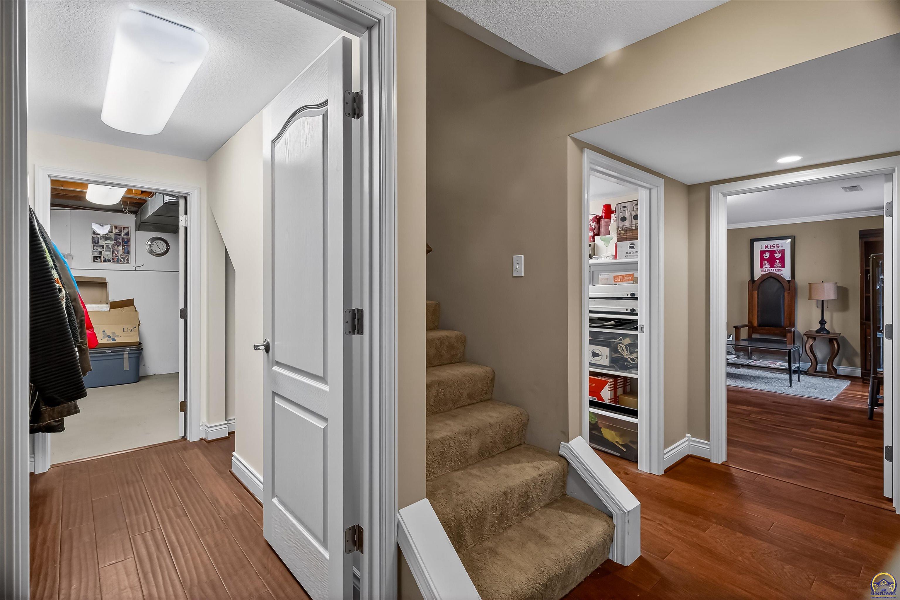 5934 Southwest 47th Street Topeka, KS 66610 - Photo 33 of 74