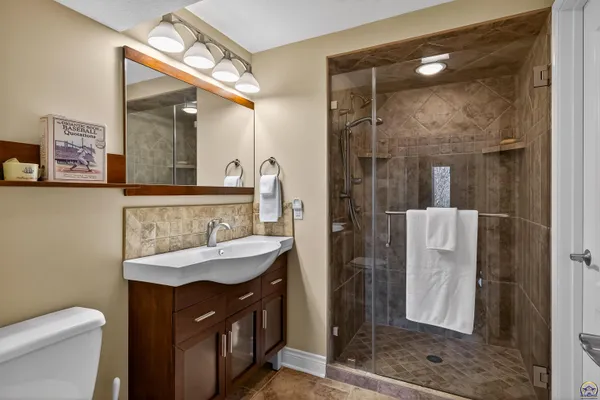 $649,000 | 5934 Southwest 47th Street, Topeka, KS 66610