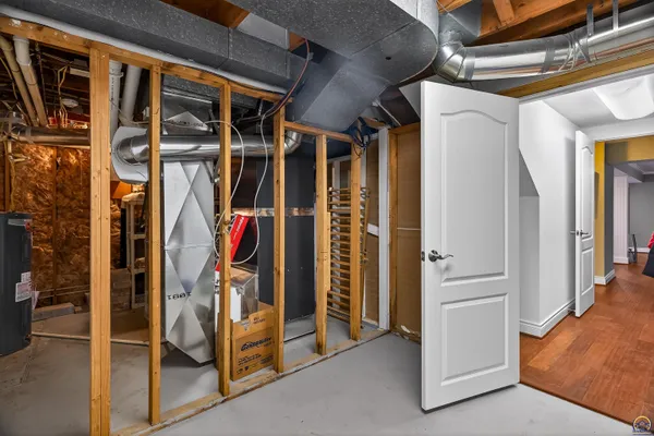 $649,000 | 5934 Southwest 47th Street, Topeka, KS 66610