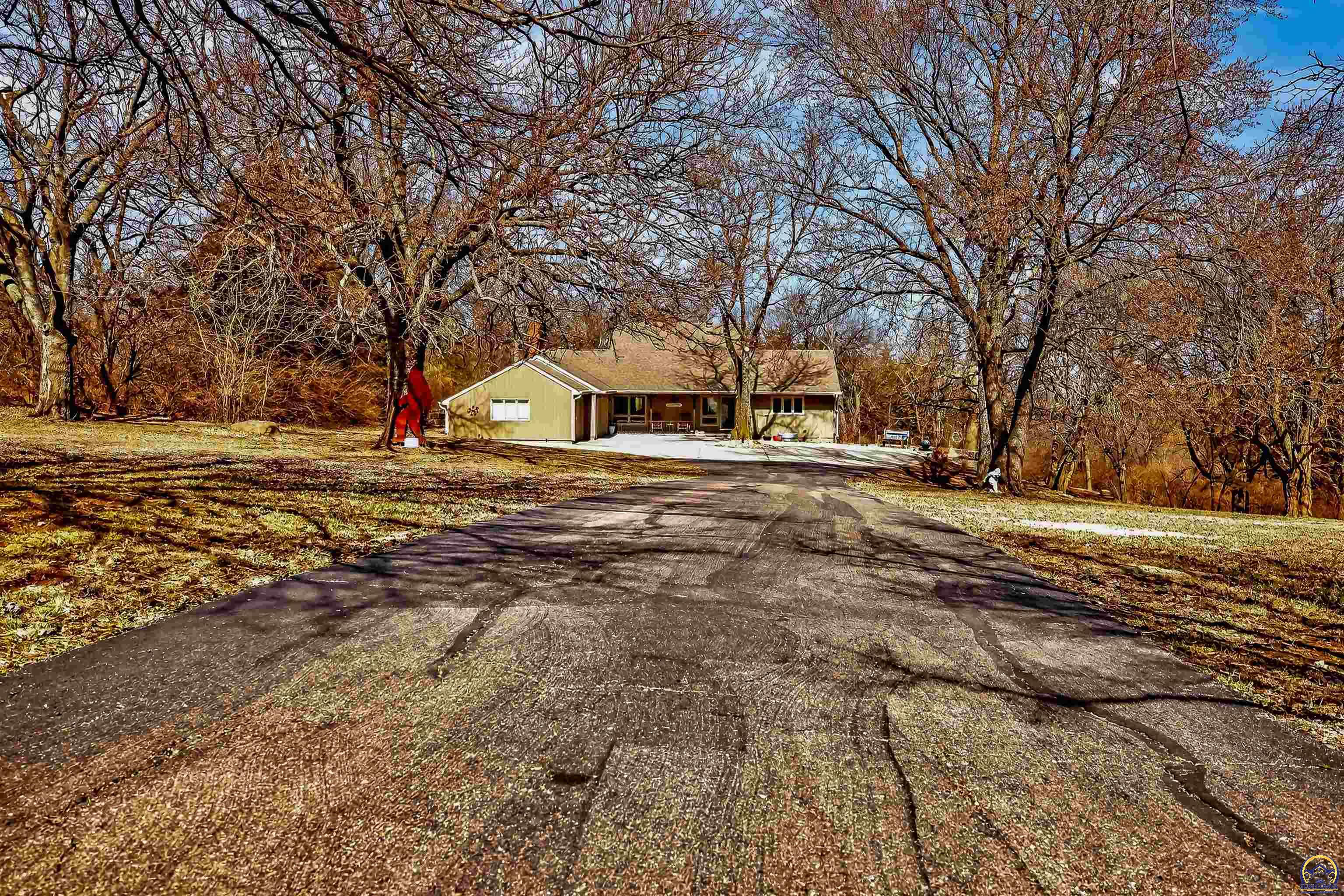 5934 Southwest 47th Street Topeka, KS 66610 - Photo 65 of 74