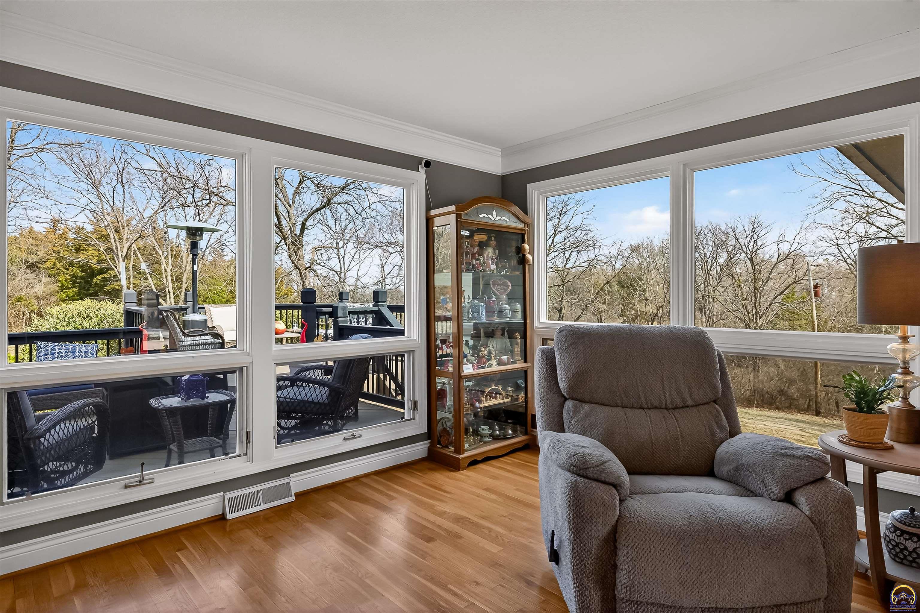 5934 Southwest 47th Street Topeka, KS 66610 - Photo 10 of 74