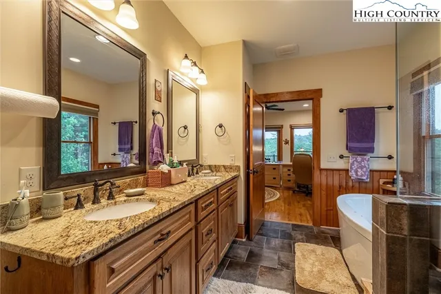 $1,295,000 | 5378 Oak Crest Lane, Lenoir, NC 28645