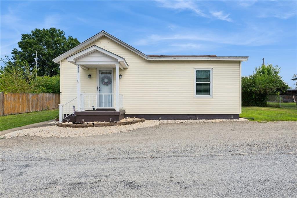 409 Pump Hill Road Mount Pleasant, PA 15666 - Photo 2 of 28 Gallery Image 2