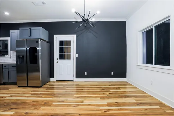 $3,200 | 3040 Valley Circle, Decatur, GA 30033