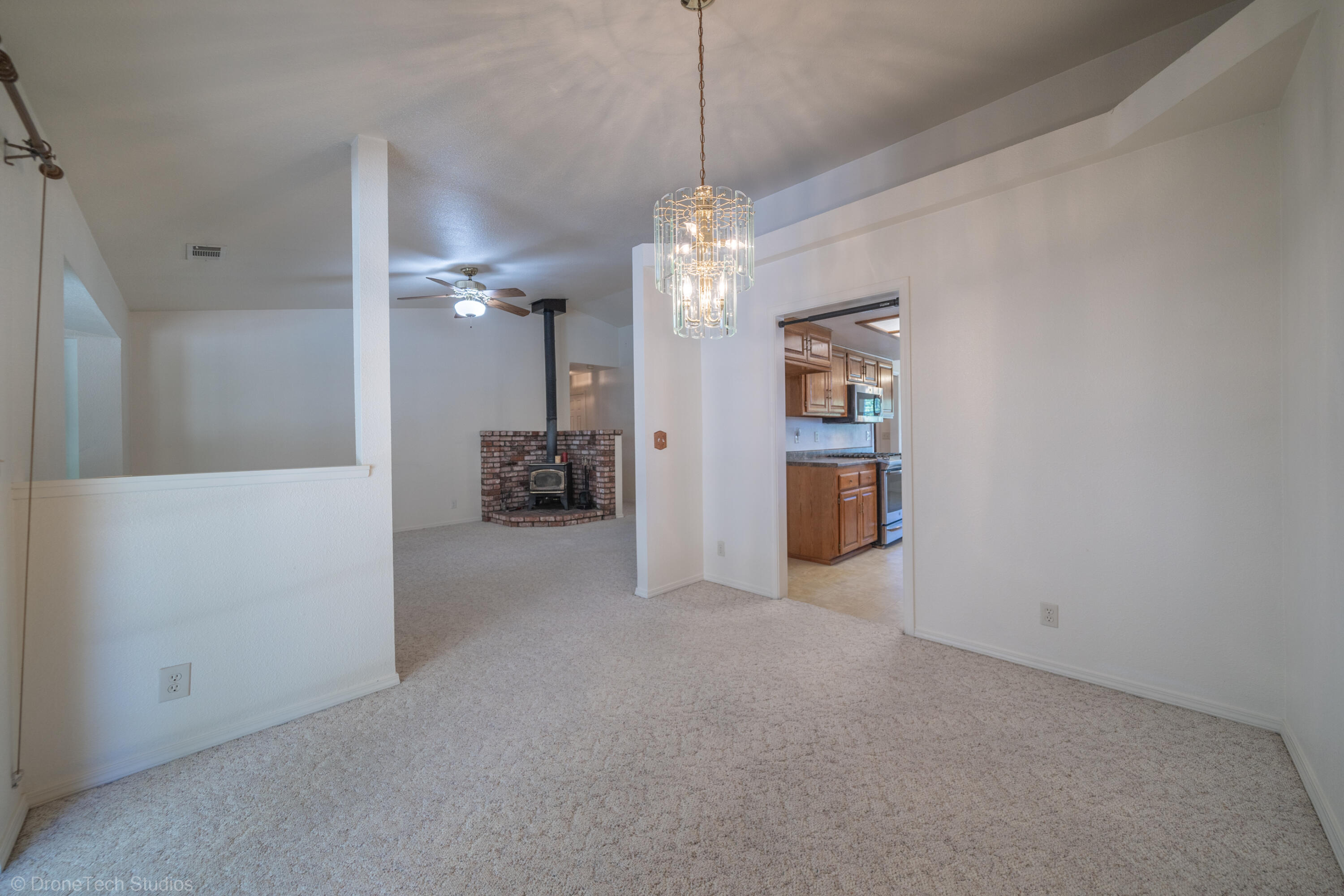 2227 Wicklow Street Redding, CA 96001 - Photo 15 of 90 2227 Wicklow St-15