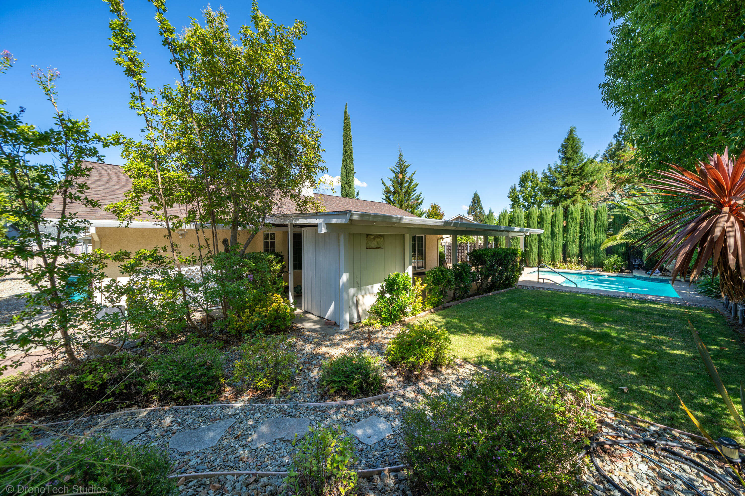 2227 Wicklow Street Redding, CA 96001 - Photo 56 of 90 a view of a house with a yard
