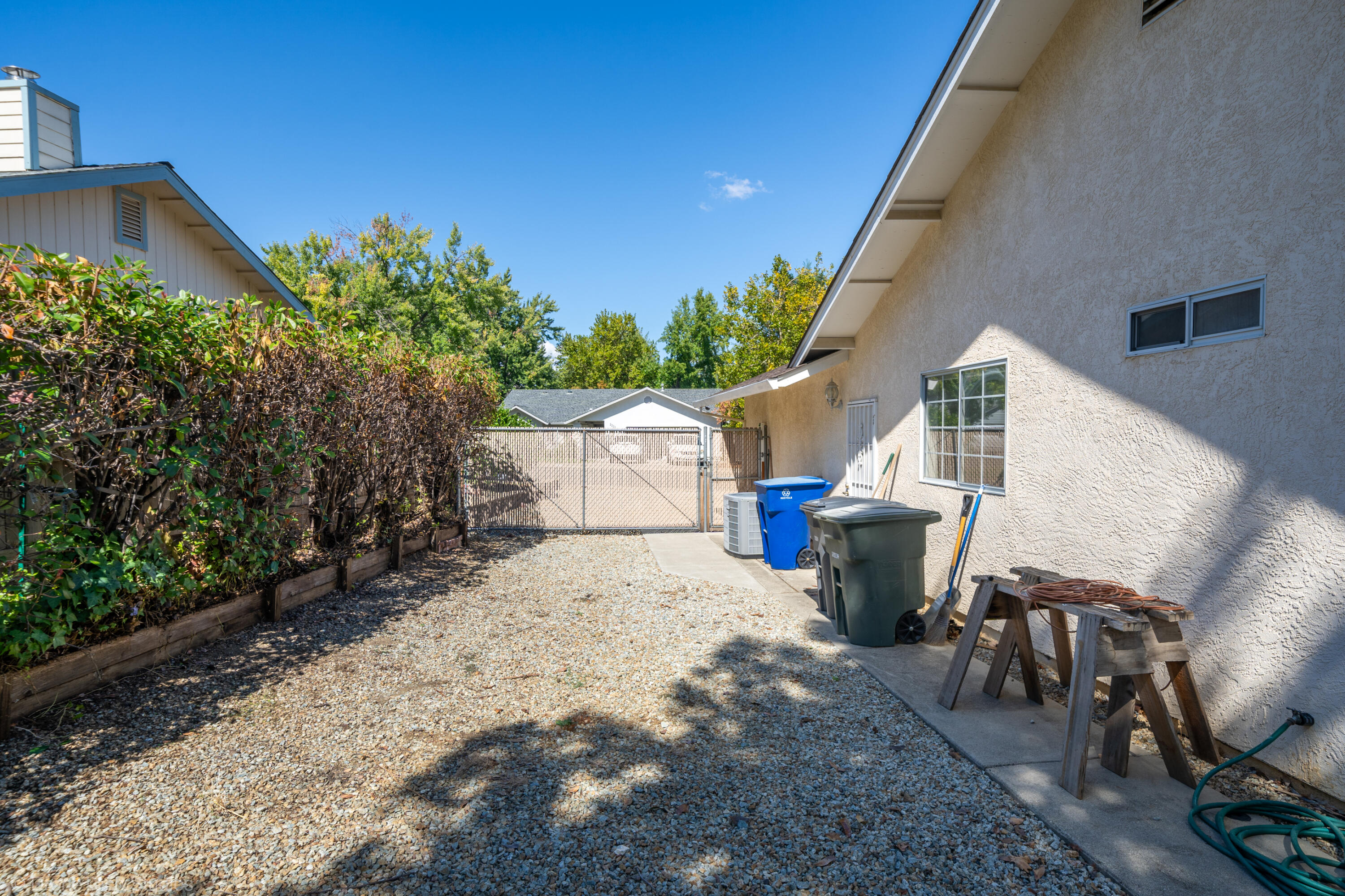 2227 Wicklow Street Redding, CA 96001 - Photo 68 of 90 2227 Wicklow St-68