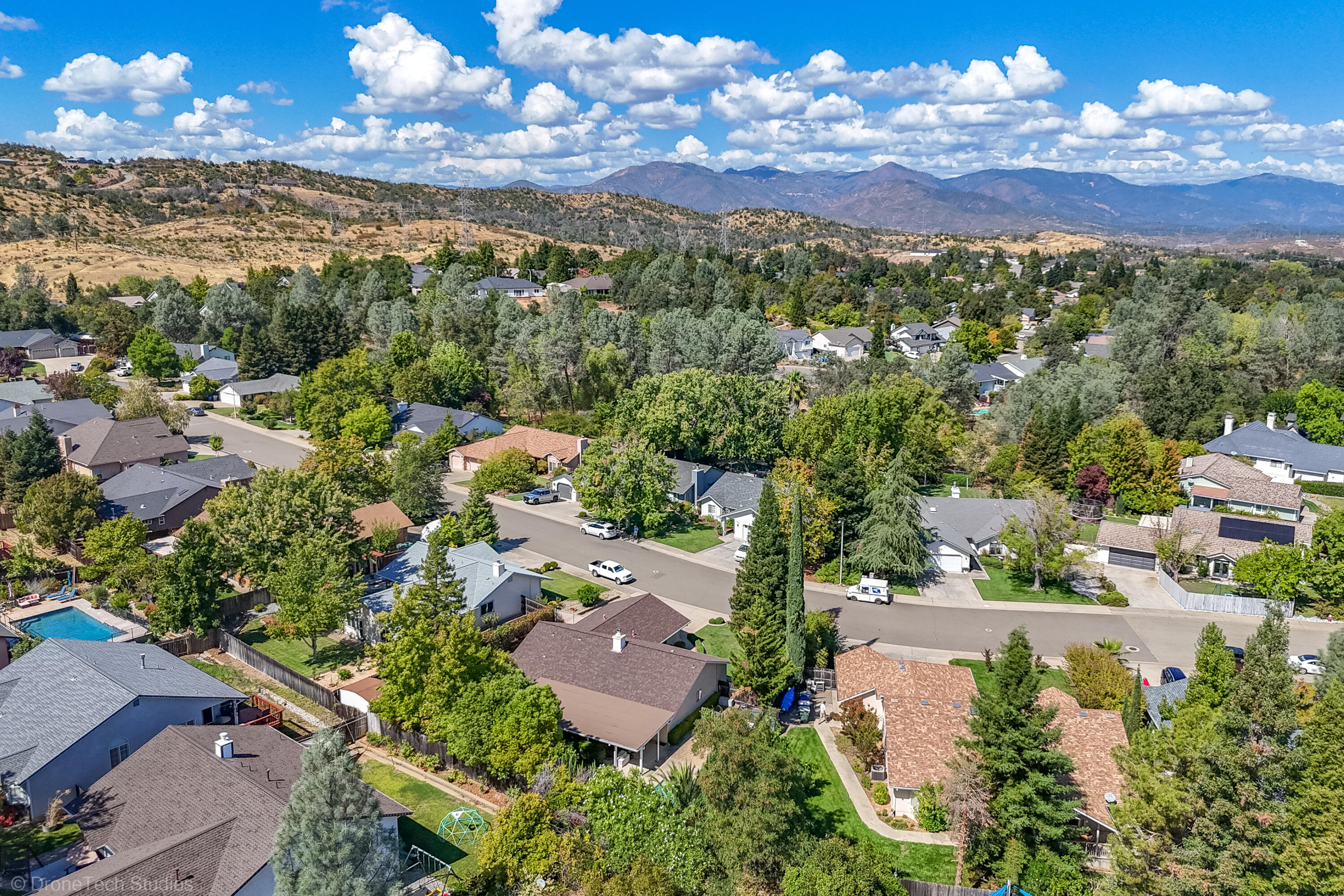 2227 Wicklow Street Redding, CA 96001 - Photo 83 of 90 a view of a city with sunset view