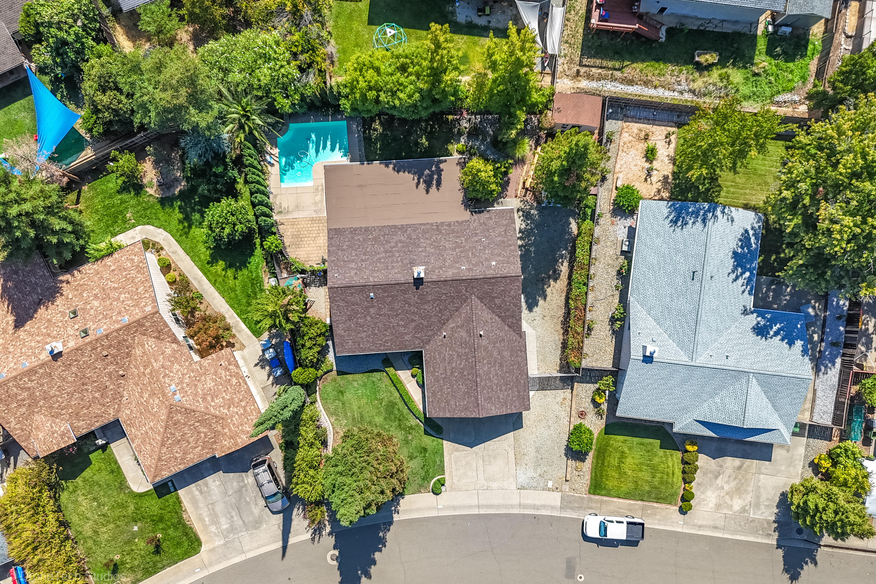 2227 Wicklow Street Redding, CA 96001 - Photo 86 of 90 an aerial view of a house with yard swimming pool and outdoor seating